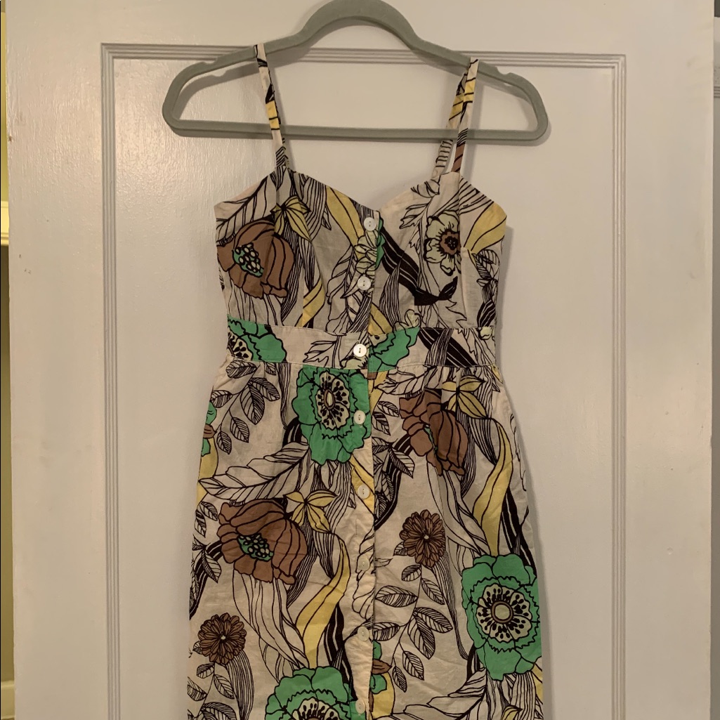 Floral Buttoned Pocket Dress